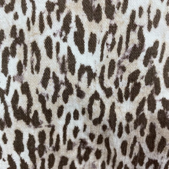 Chicos Jeans 3 Leopard Print Brown White Tapered Ankle Stretch Denim XL 16 - Picture 3 of 11